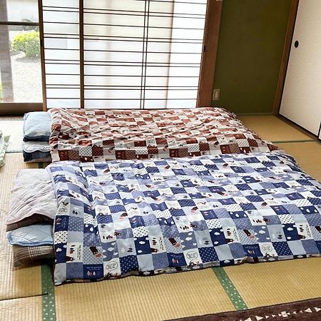 まるで一国一城の主 佐藤邸 Hotel Nichinan Exterior foto